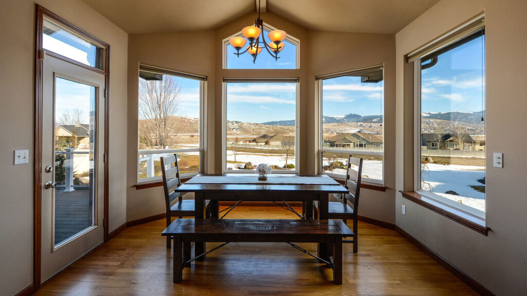 window home banner